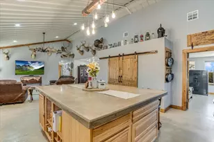 5450 Co Rd 202, Lampasas, TX 76550 - Photo 11