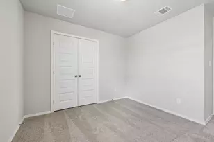128 Honeybee Ln, Elgin, TX 78621 - Photo 29