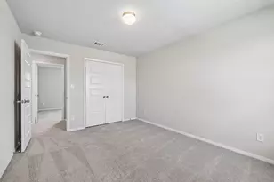 128 Honeybee Ln, Elgin, TX 78621 - Photo 27