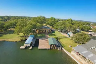 114 Shady Cir Dr, Sunrise Beach, TX 78643 - Photo 1