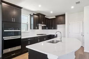 11224 Zip Cochise Wy, Manor, TX 78653 - Photo 9