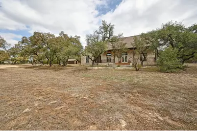 140 Barton Ranch Circle, Dripping Springs, TX 78620 - Photo 3