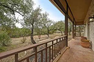 140 Barton Ranch Cir, Dripping Springs, TX 78620 - Photo 7