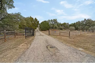 140 Barton Ranch Circle, Dripping Springs, TX 78620 - Photo 1
