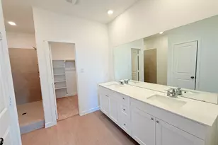 306 Heavenly Wy, Bertram, TX 78605 - Photo 5