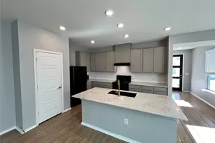6516 Carriage Pines Dr, Del Valle, TX 78617 - Photo 5