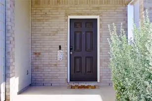 351 Blacktail Dr, New Braunfels, TX 78130 - Photo 3