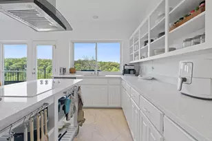 6905 Crosby Cir, Austin, TX 78746 - Photo 9