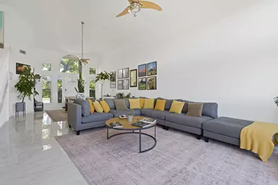 6905 Crosby Circle #18, Austin, TX 78746 - Photo 5