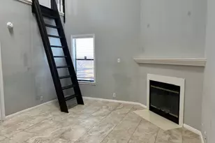502 W 17th St, Austin, TX 78701 - Photo 3