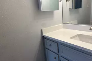 502 W 17th St, Austin, TX 78701 - Photo 11