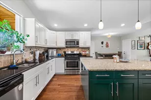 8514 Burrell Dr, Austin, TX 78757 - Photo 7