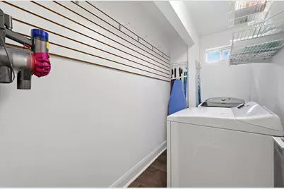 910 E 54th Street, Austin, TX 78751 - Photo 23