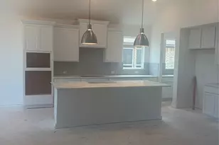 1020 Rollingwood Trl, Georgetown, TX 78633 - Photo 3