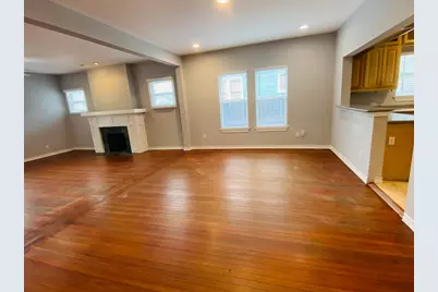 404 E 35th Street E #A, Austin, TX 78705 - Photo 9