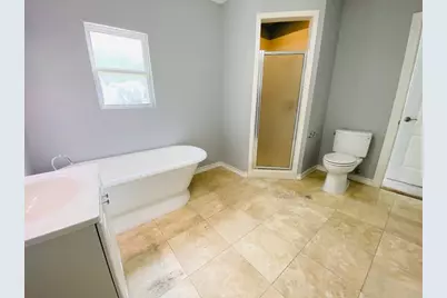 404 E 35th Street E #A, Austin, TX 78705 - Photo 29