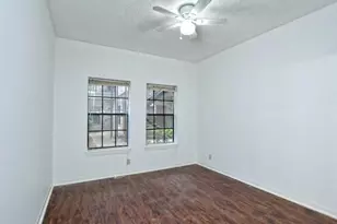 2216 San Gabriel St, Austin, TX 78705 - Photo 9