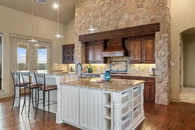 733 Dawn View, Dripping Springs, TX 78620 - Photo 17