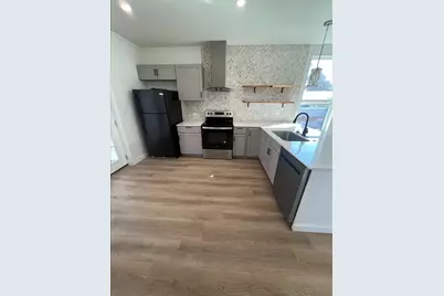 115 W Ila Street, Elgin, TX 78621 - Photo 15