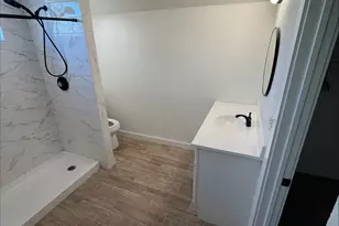 115 W Ila St, Elgin, TX 78621 - Photo 23