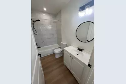 115 W Ila Street, Elgin, TX 78621 - Photo 9