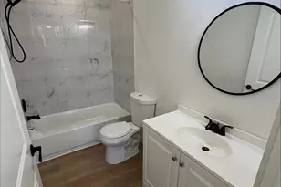 115 W Ila St, Elgin, TX 78621 - Photo 9