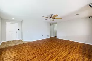 5717 Malarkey Rd, Del Valle, TX 78617 - Photo 5