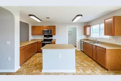 5717 Malarkey Road, Del Valle, TX 78617 - Photo 7