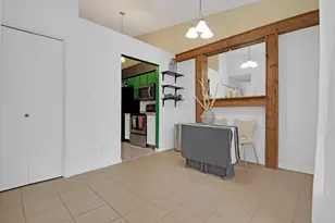 1705 Crossing Pl, Austin, TX 78741 - Photo 9