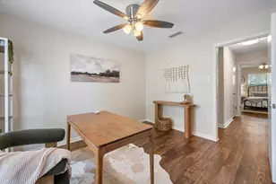 9505 Quail Ct, Austin, TX 78758 - Photo 17