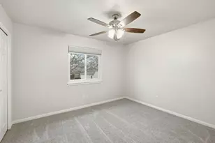 102 Bosque Dr, Hutto, TX 78634 - Photo 27