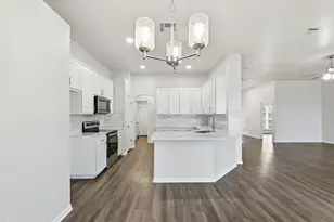 102 Bosque Dr, Hutto, TX 78634 - Photo 11