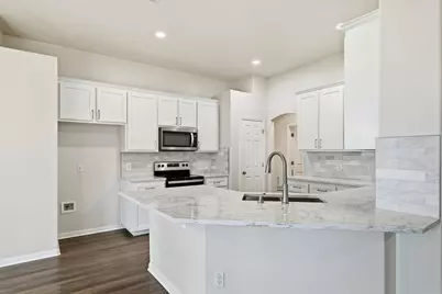 102 Bosque Drive, Hutto, TX 78634 - Photo 9