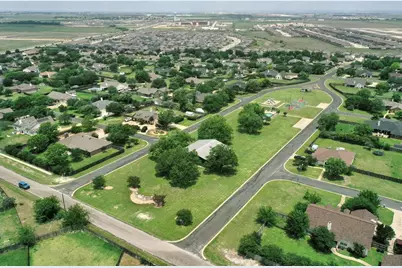 102 Bosque Drive, Hutto, TX 78634 - Photo 39