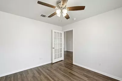 102 Bosque Drive, Hutto, TX 78634 - Photo 17