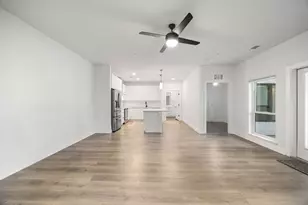 2220 Webberville Rd, Austin, TX 78702 - Photo 9