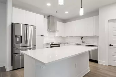 2220 Webberville Road #207, Austin, TX 78702 - Photo 13