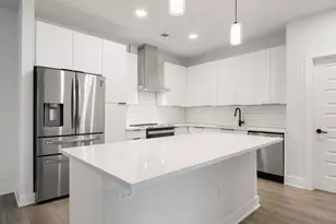 2220 Webberville Rd, Austin, TX 78702 - Photo 13