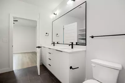 2220 Webberville Road #207, Austin, TX 78702 - Photo 21