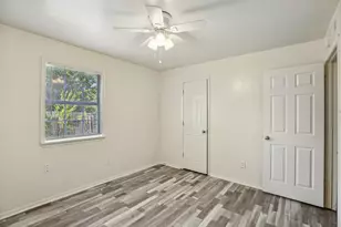 2810 Cypress Bend Cir, Bryan, TX 77801 - Photo 13