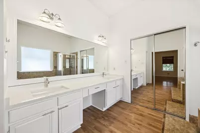 1102 Crestview Street, Round Rock, TX 78681 - Photo 17