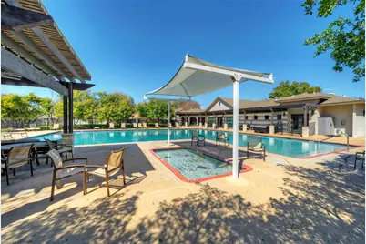 601 Indian Run Drive, Pflugerville, TX 78660 - Photo 39