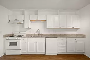 620 S 1st St, Austin, TX 78704 - Photo 13