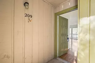 620 S 1st St, Austin, TX 78704 - Photo 3