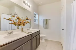 262 Martha Dr, Buda, TX 78610 - Photo 17