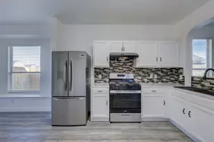 15218 Parrish Ln, Austin, TX 78725 - Photo 9