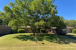 601 E Covington Dr, Austin, TX 78753 - Photo 3