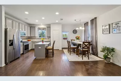 221 Bonnet Boulevard, Georgetown, TX 78628 - Photo 5