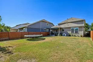 221 Bonnet Blvd, Georgetown, TX 78628 - Photo 23