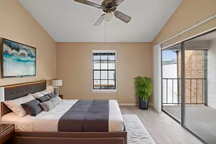 203 E 31st St, Austin, TX 78705 - Photo 35